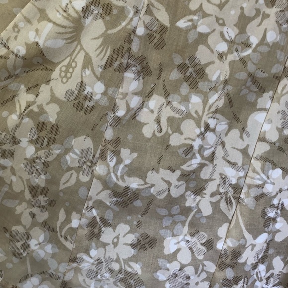 RW&CO. Floral pleated skirt - Picture 4 of 6